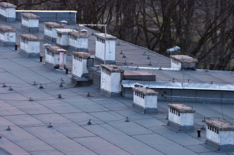 commercial roofing in Williston Park, NY